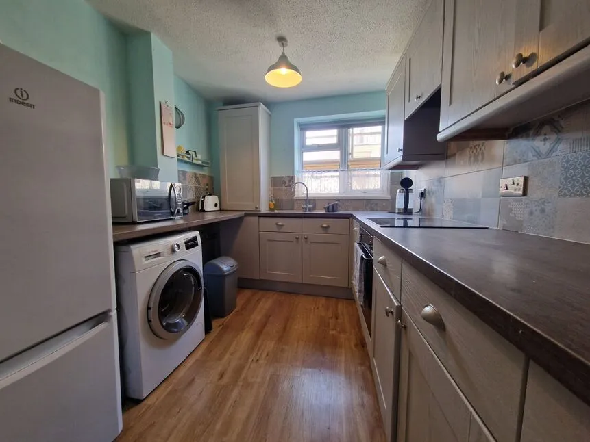 Eastern Villas Road, Southsea, Hampshire, PO4, photo 2