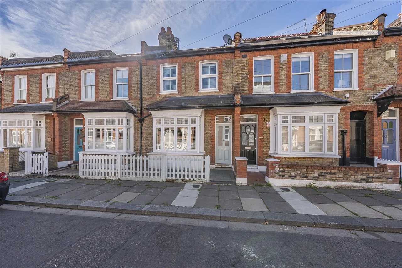 3 bed house for sale, Percy Road, Old Isleworth, TW7