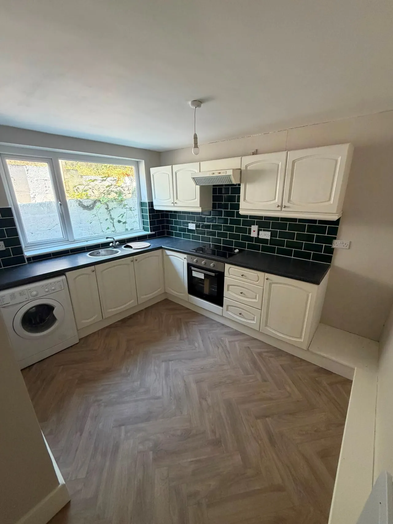 Cynwal Terrace, Swansea, SA9, photo 4