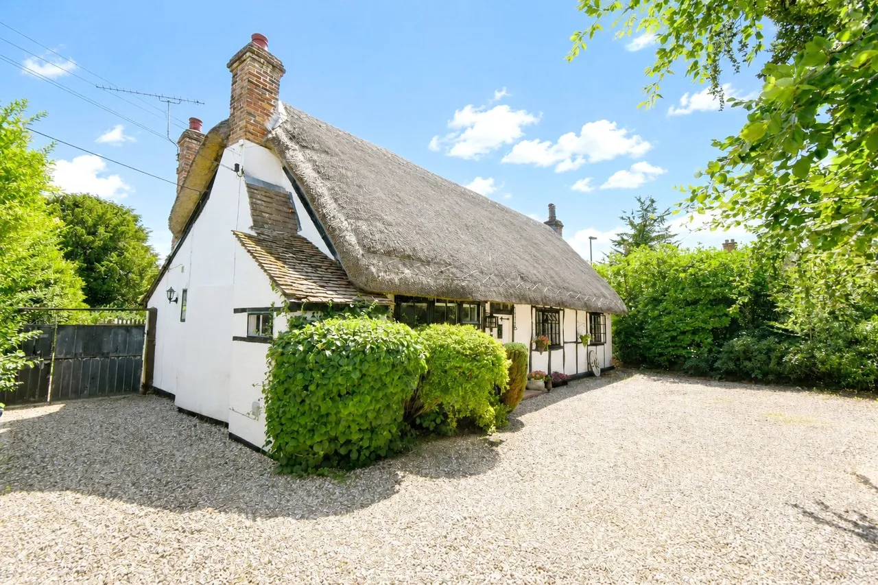 London Road, Hook, Hampshire, RG27 9LE, photo 25
