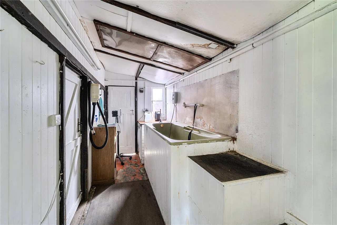 London Road, Hook, Hampshire, RG27 9LE, photo 21