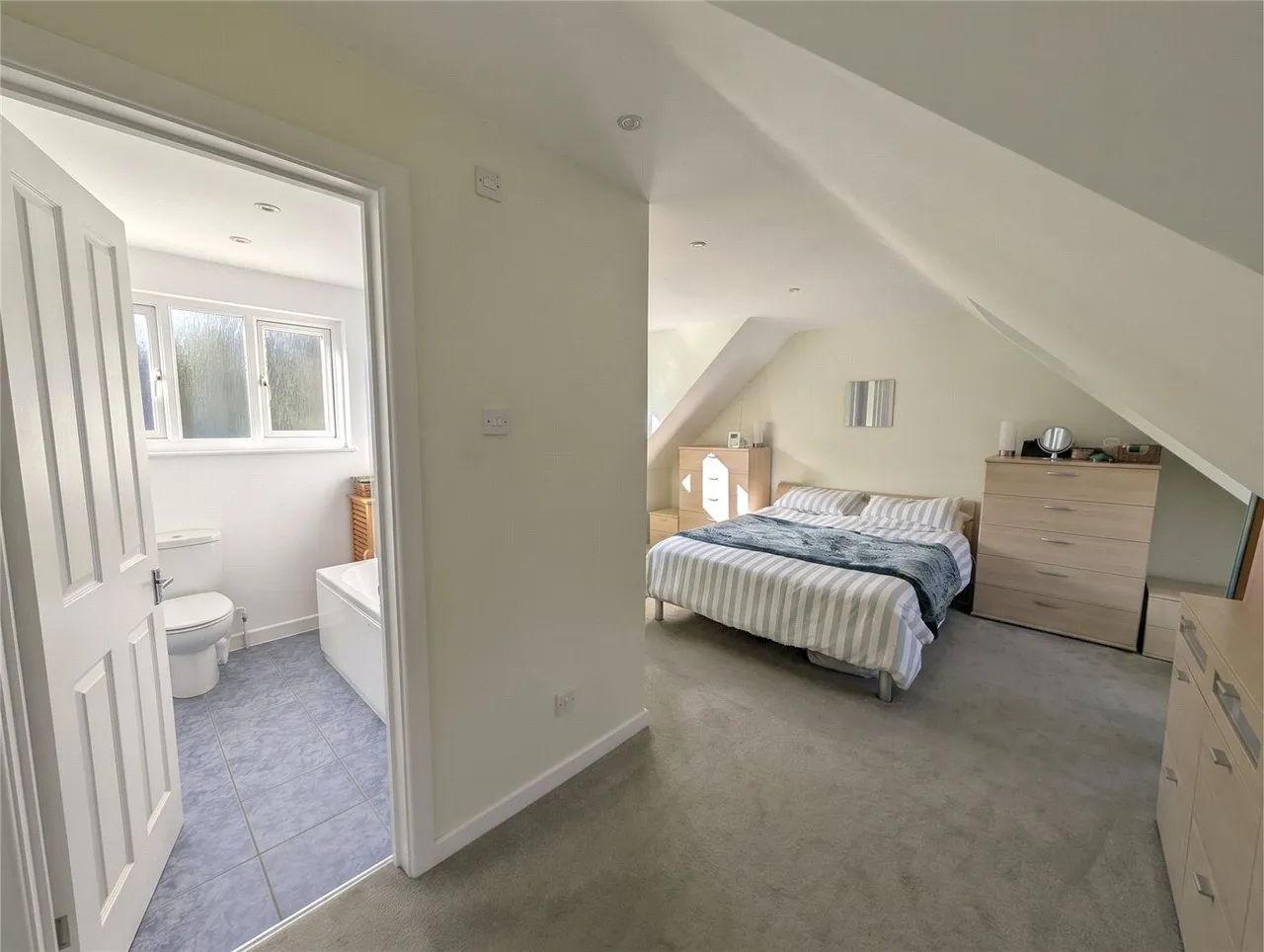 Rothesay Drive, Highcliffe, BH23, photo 12
