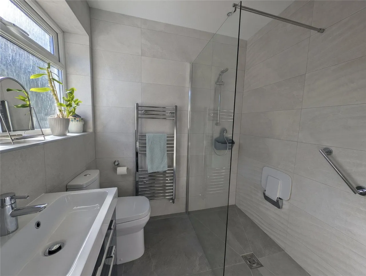 Rothesay Drive, Highcliffe, BH23, photo 11