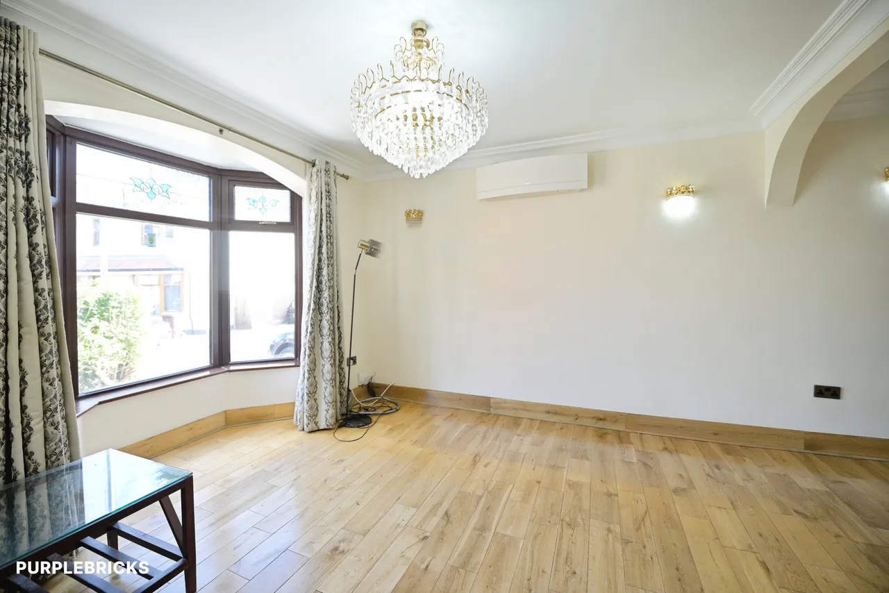 Coniston Avenue, Barking, IG11, photo 5