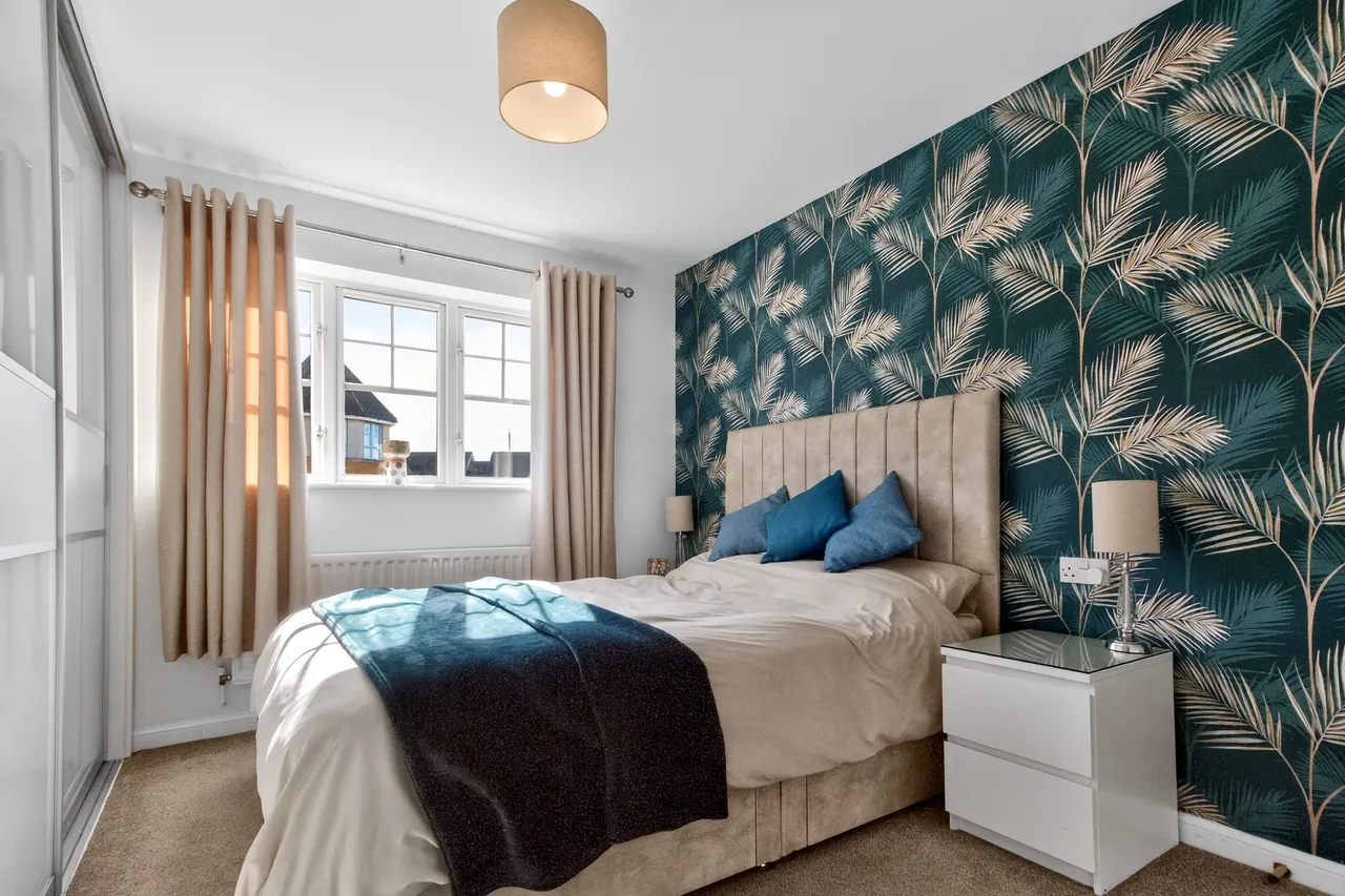 Turnberry Gardens, Wakefield, WF3, photo 12