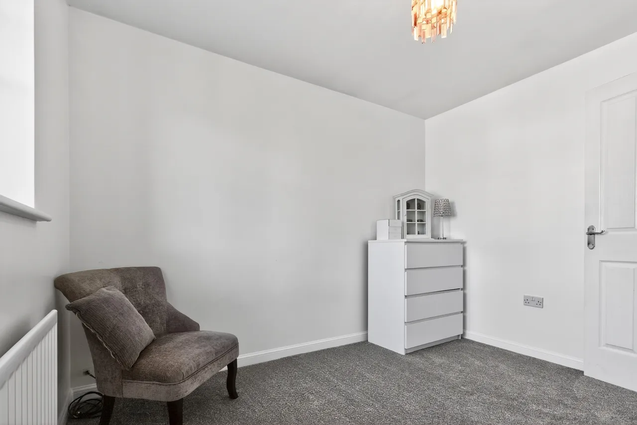 Turnberry Gardens, Wakefield, WF3, photo 16
