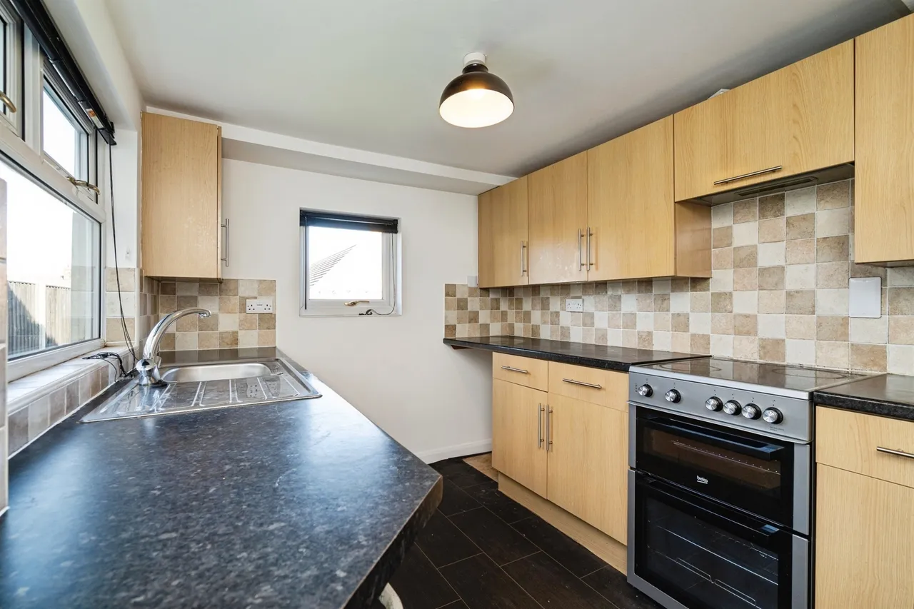 Stradbroke Road, Gorleston, Great Yarmouth, photo 9