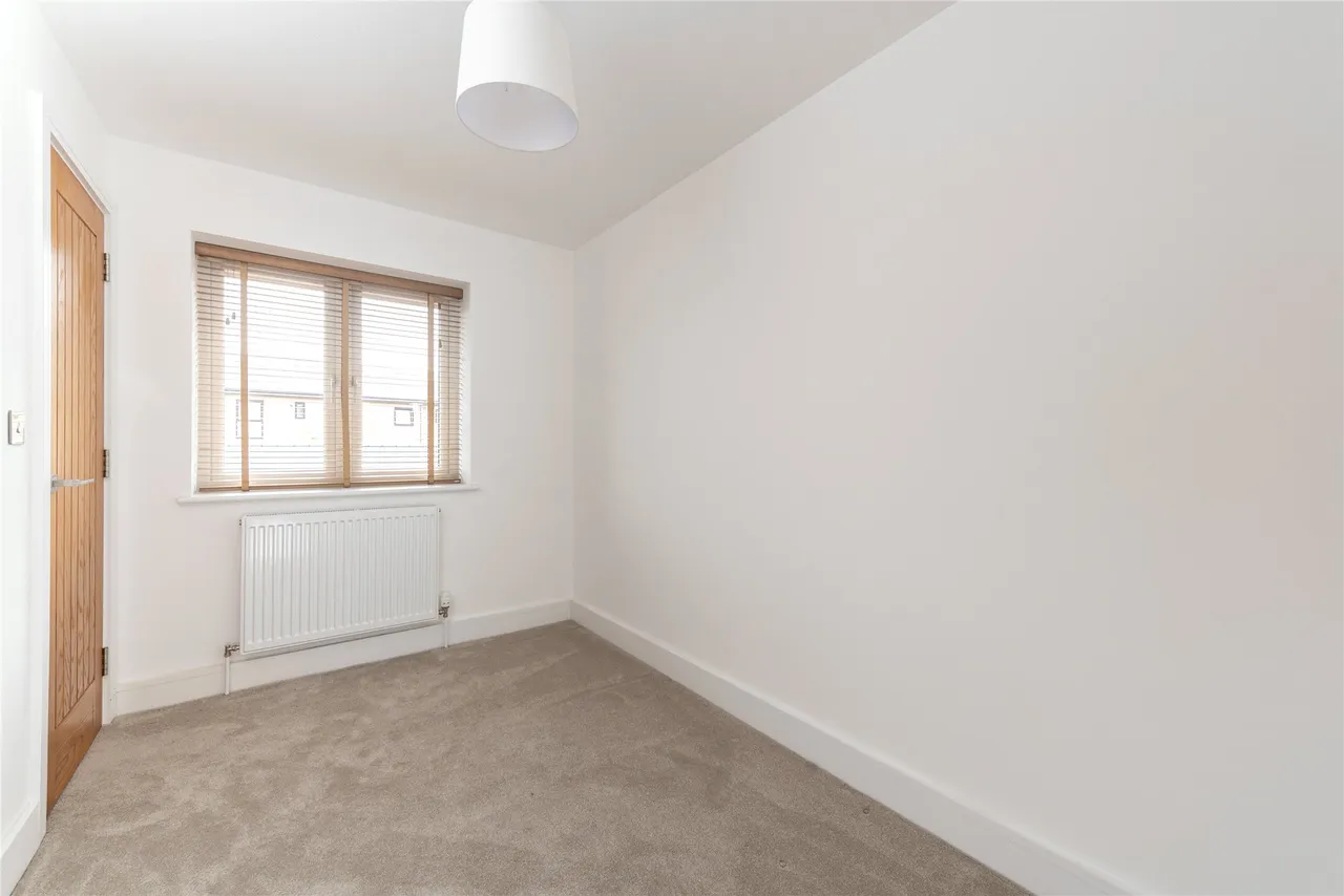 Shefford Road, Meppershall, SG17, photo 25