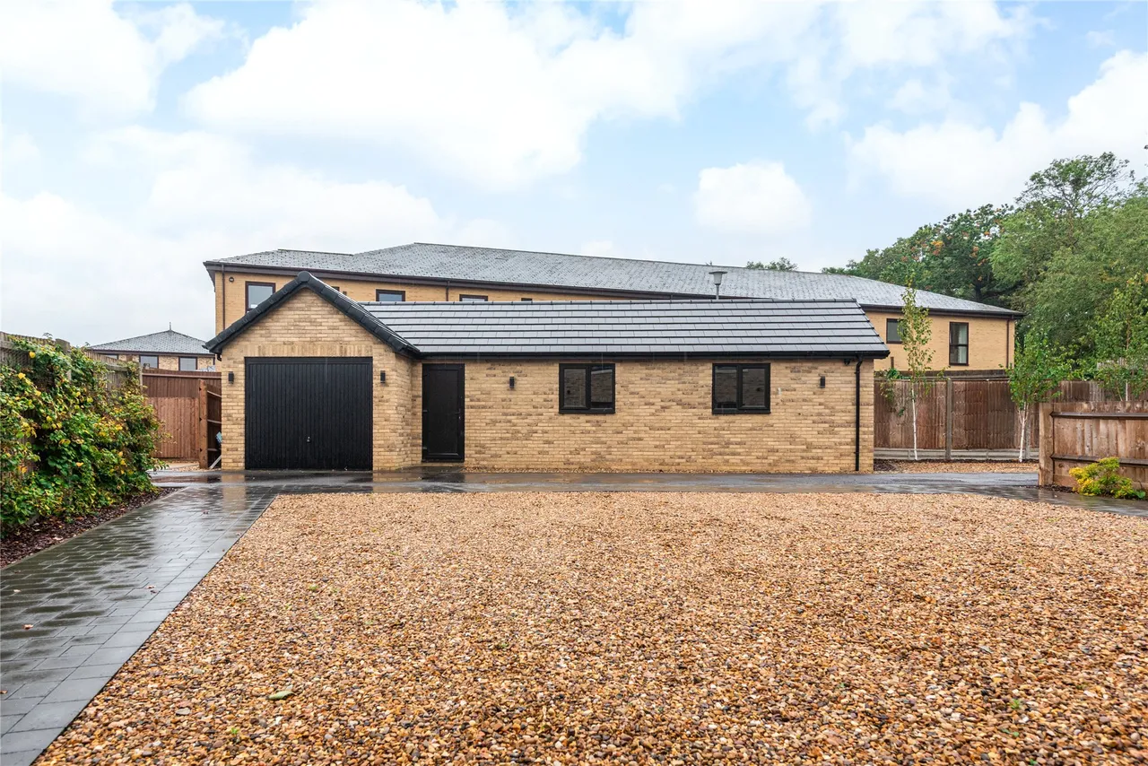 Shefford Road, Meppershall, SG17, photo 7