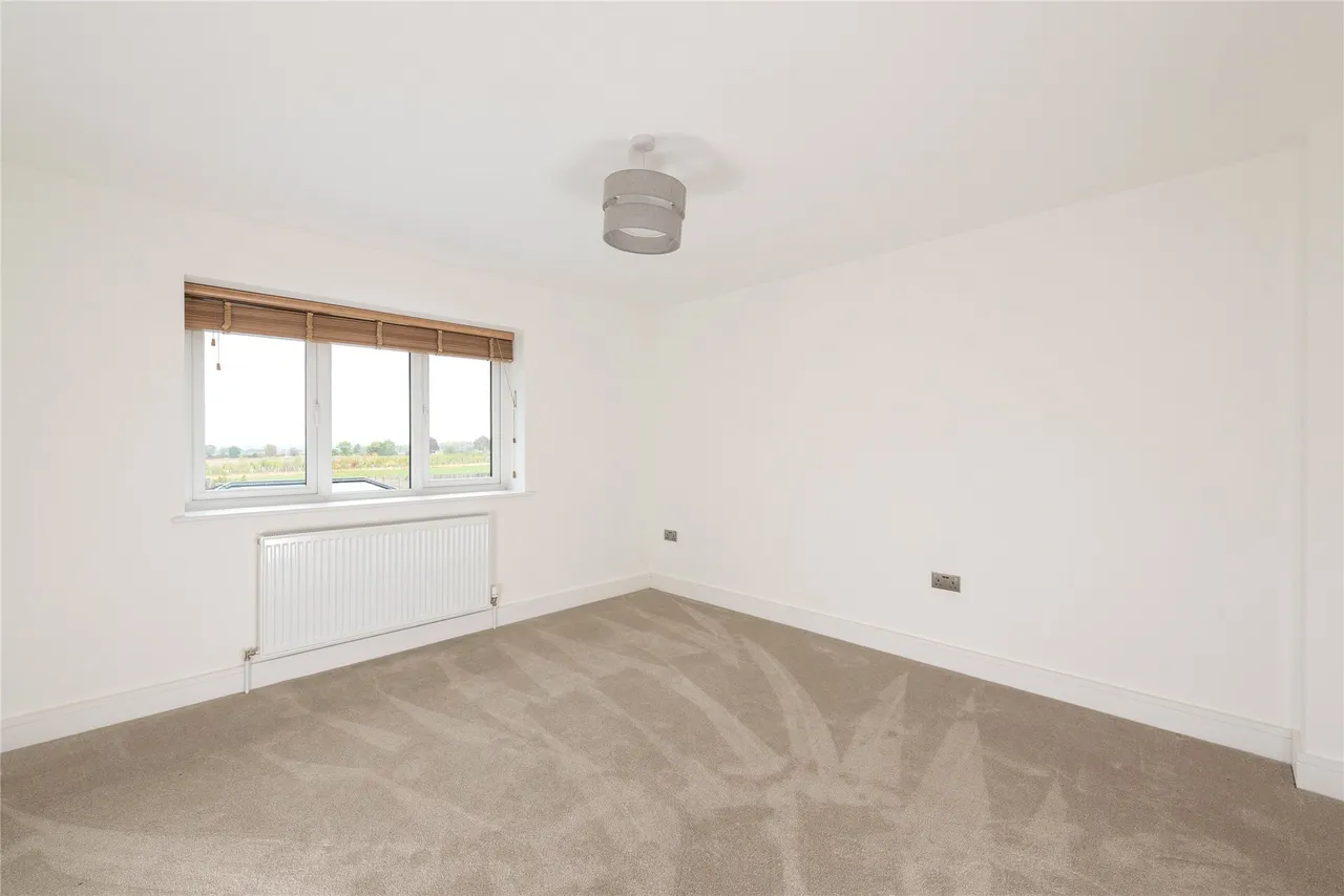 Shefford Road, Meppershall, SG17, photo 23