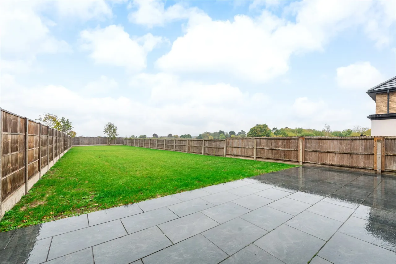 Shefford Road, Meppershall, SG17, photo 17