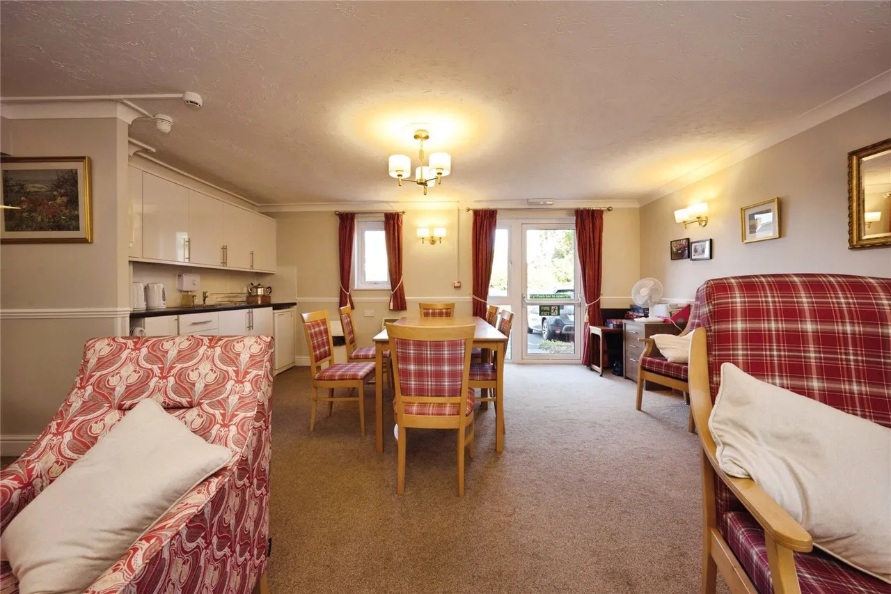 Lammas Walk, LEIGHTON BUZZARD, Bedfordshire, LU7, photo 15