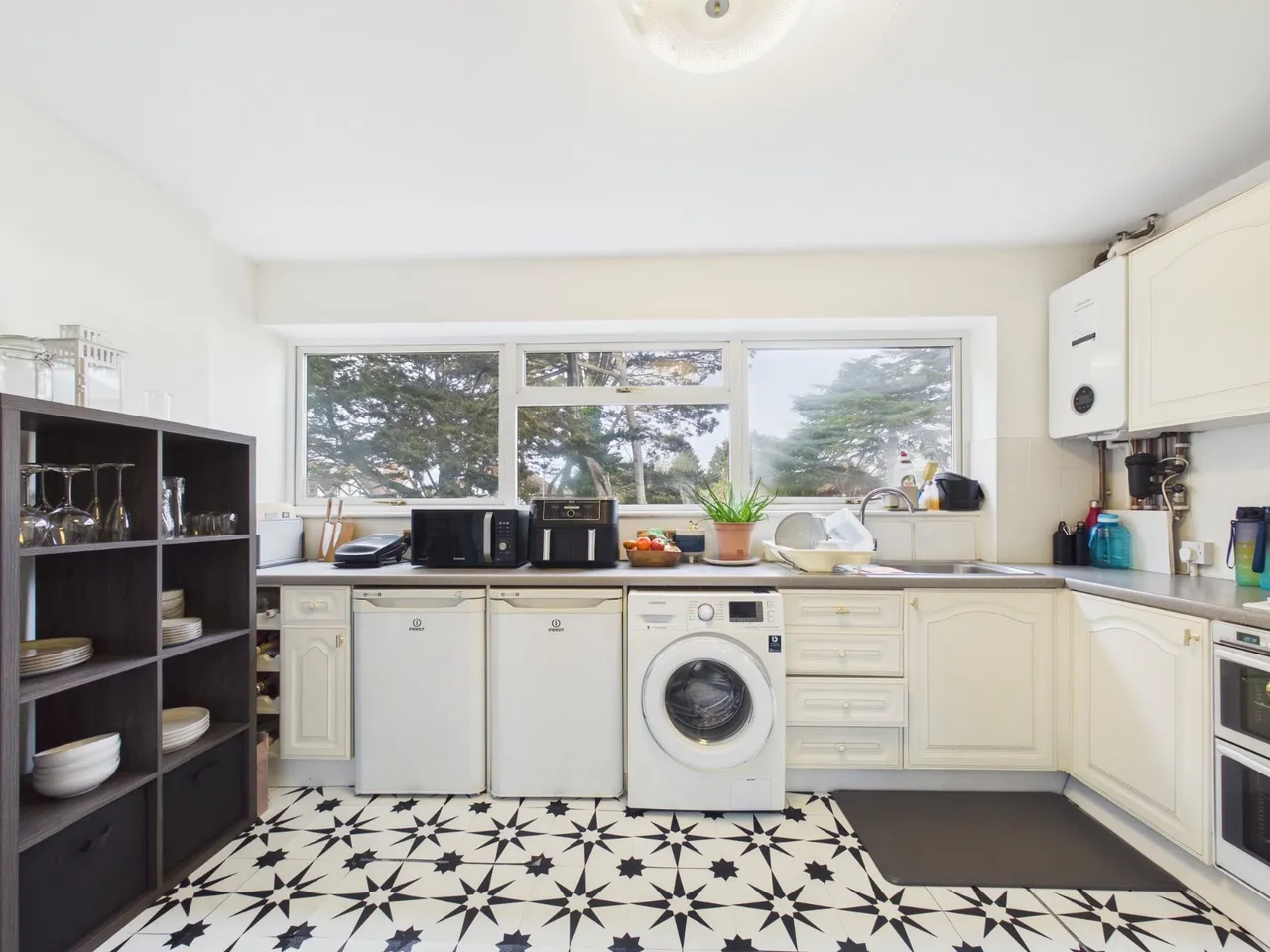Fordbridge Road, Ashford, TW15, photo 3