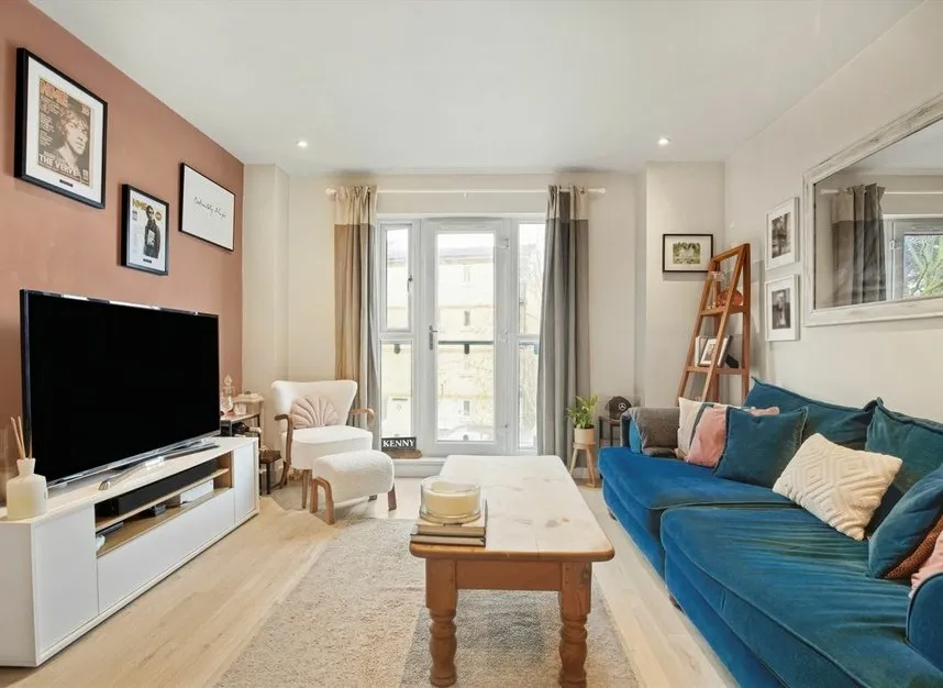 Sidmouth Avenue, Isleworth, TW7, photo 2