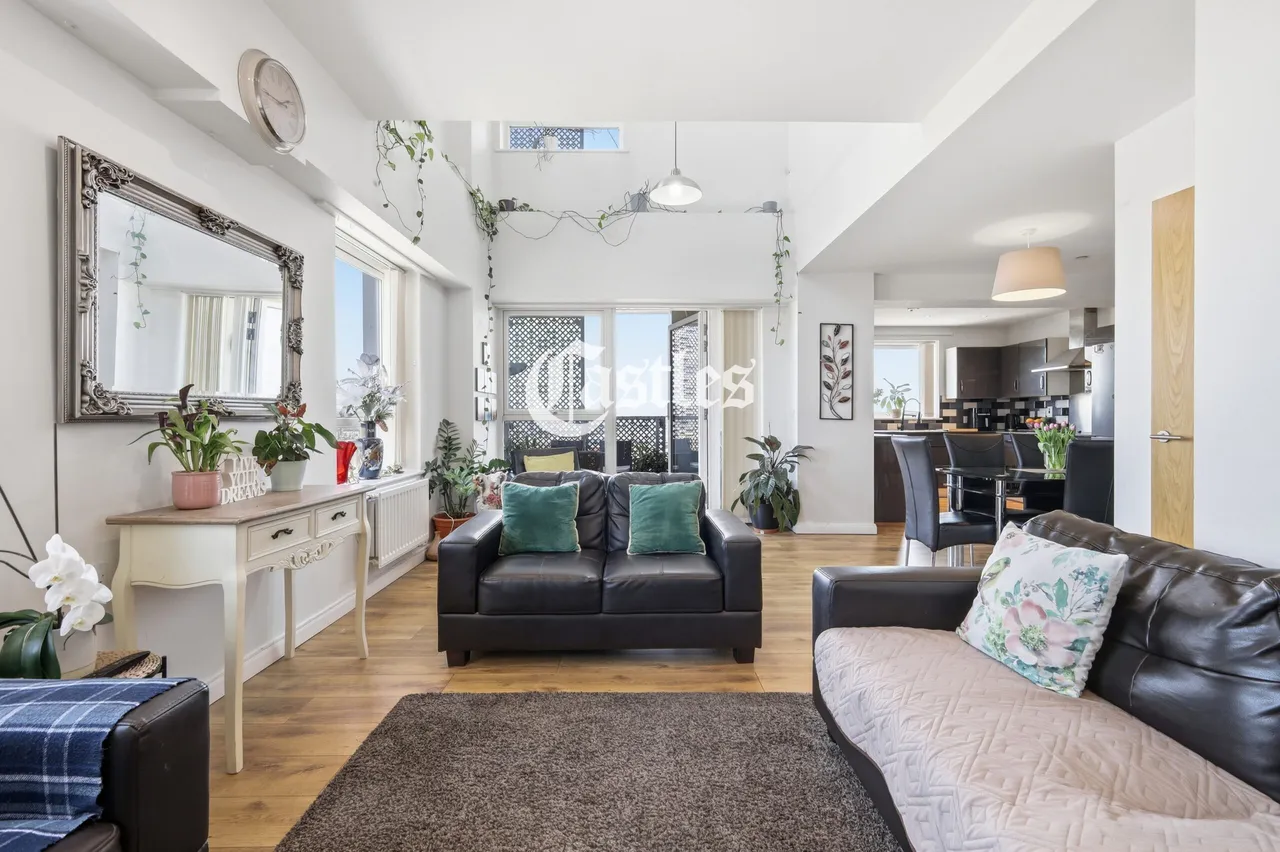 Cannon Road, London, N17, photo 9
