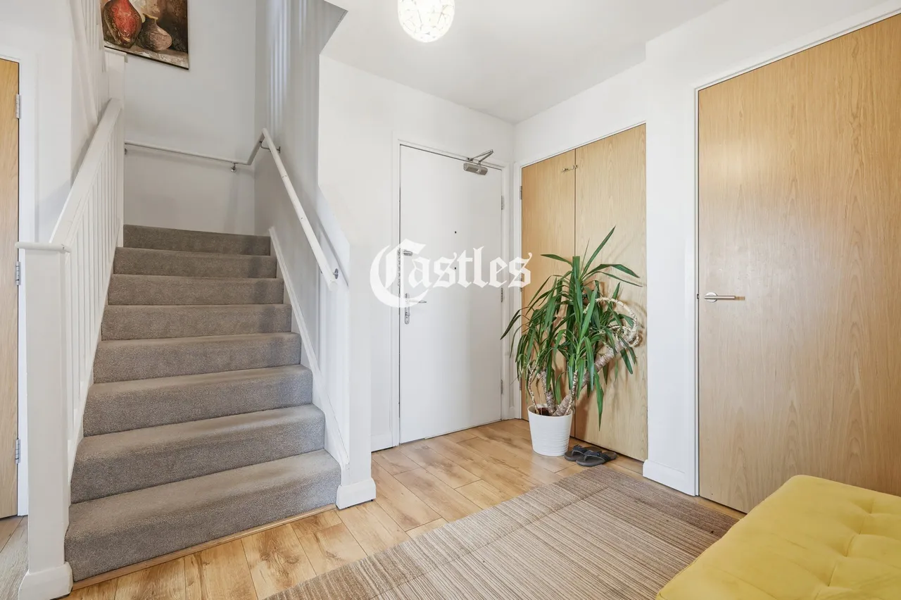 Cannon Road, London, N17, photo 14