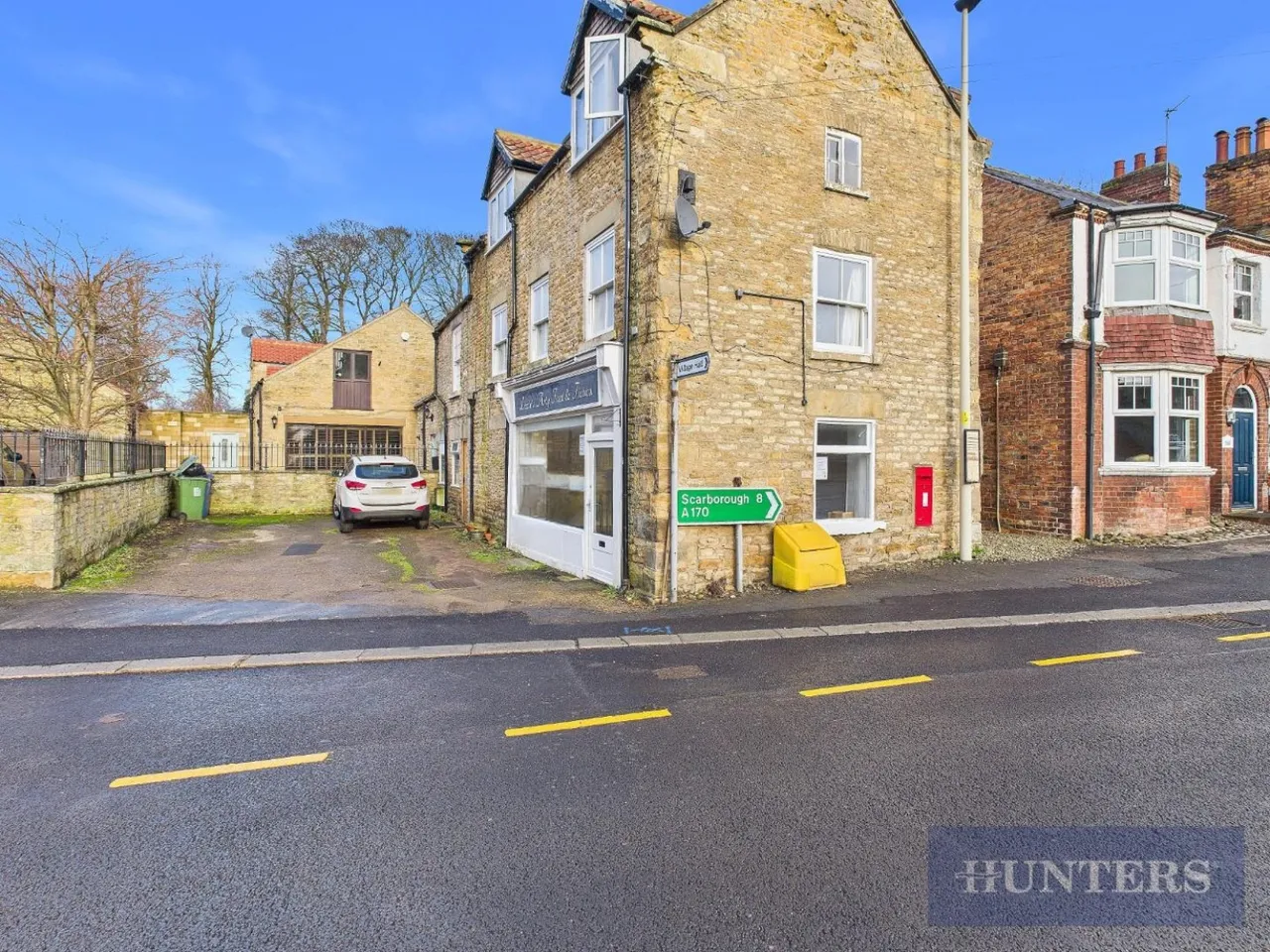 3 bed accommodation for sale, High Street, Brompton-By-Sawdon, YO13