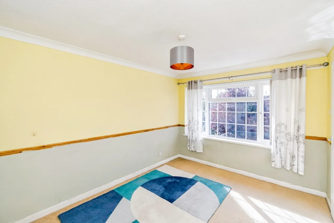 Frampton Close, Colden Common, SO21, photo 15