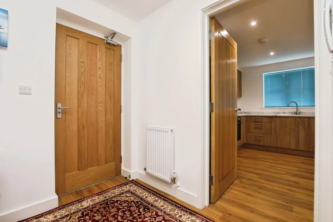 Harvey Lane, NR7, photo 9