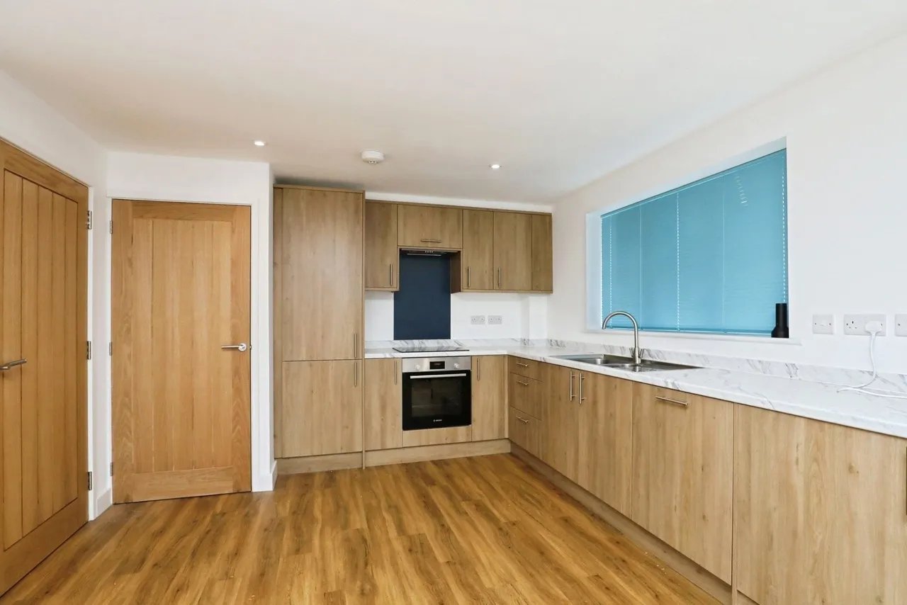 Harvey Lane, NR7, photo 6