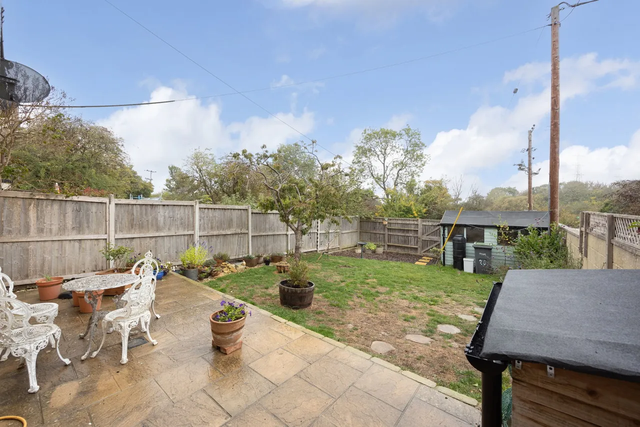 Corsham Road, Lacock, SN15, photo 12