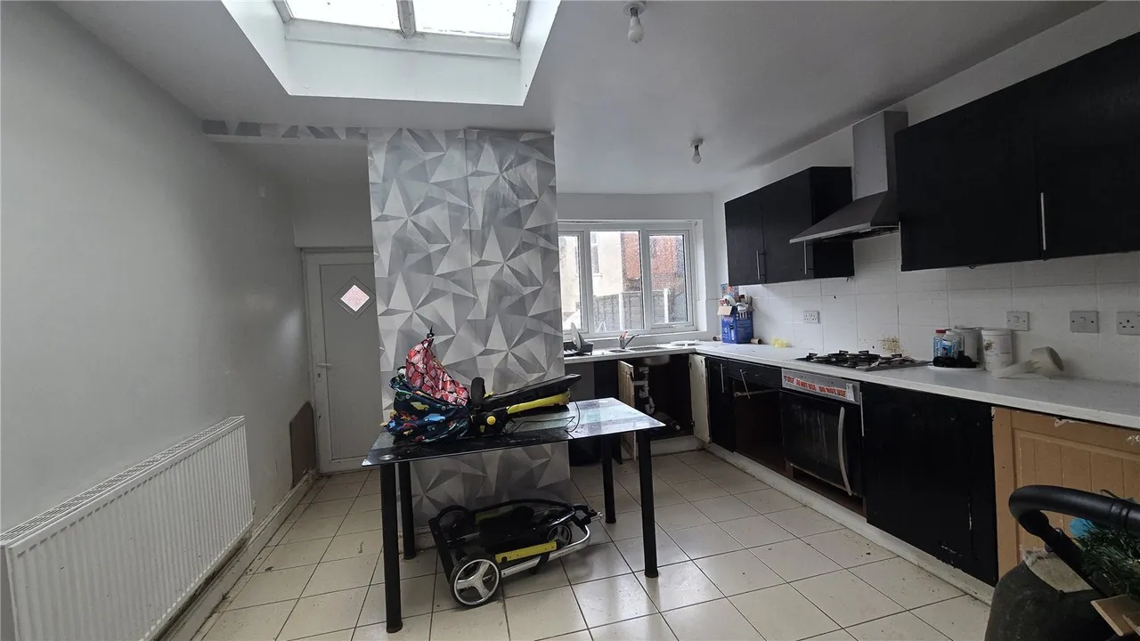 Kings Road, Ashton-under-Lyne, Greater Manchester, OL6, photo 6