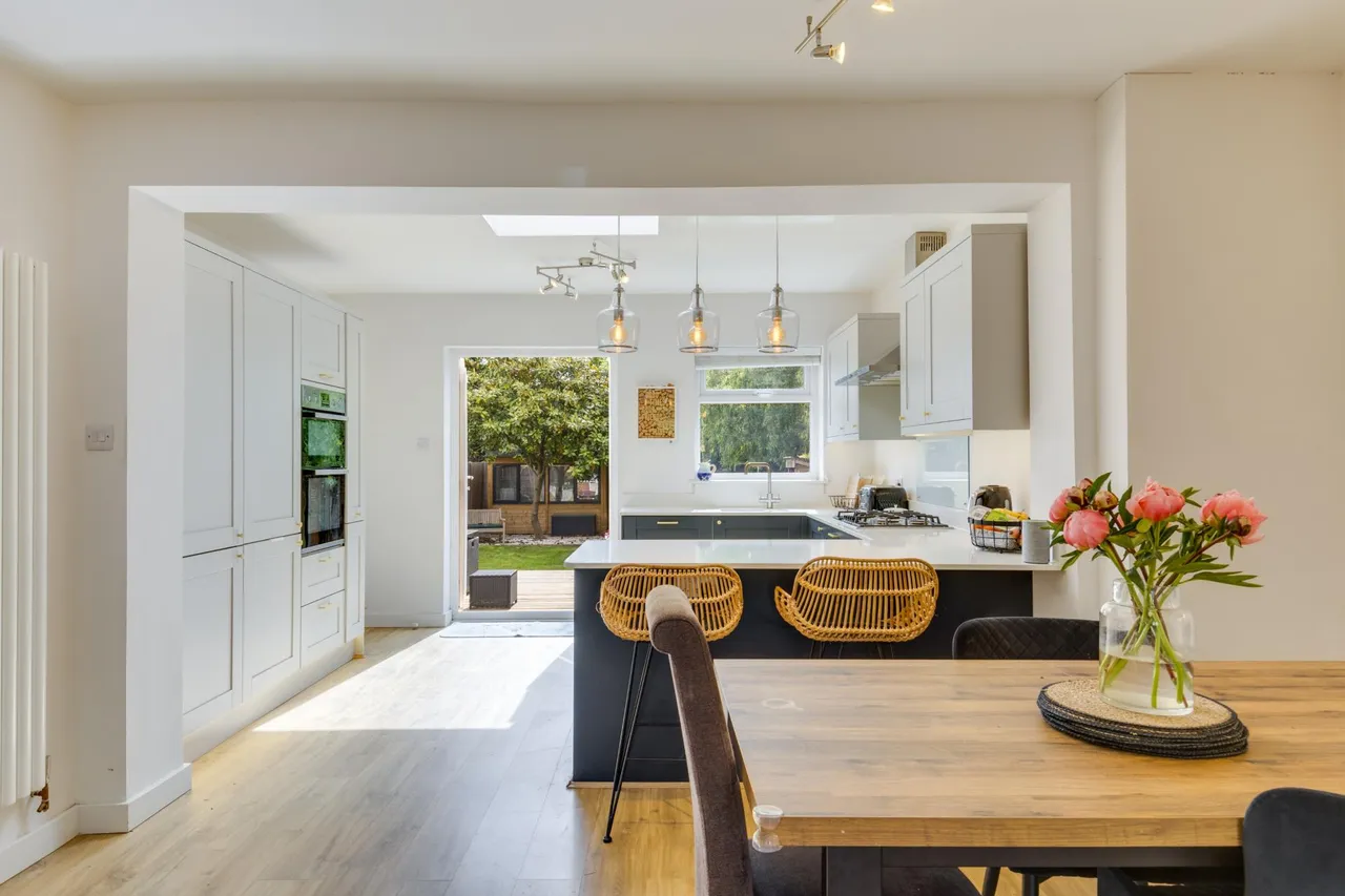 The Crescent, Welwyn, AL6, photo 2