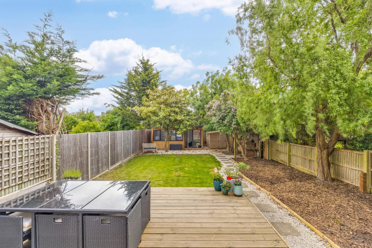 The Crescent, Welwyn, AL6, photo 10