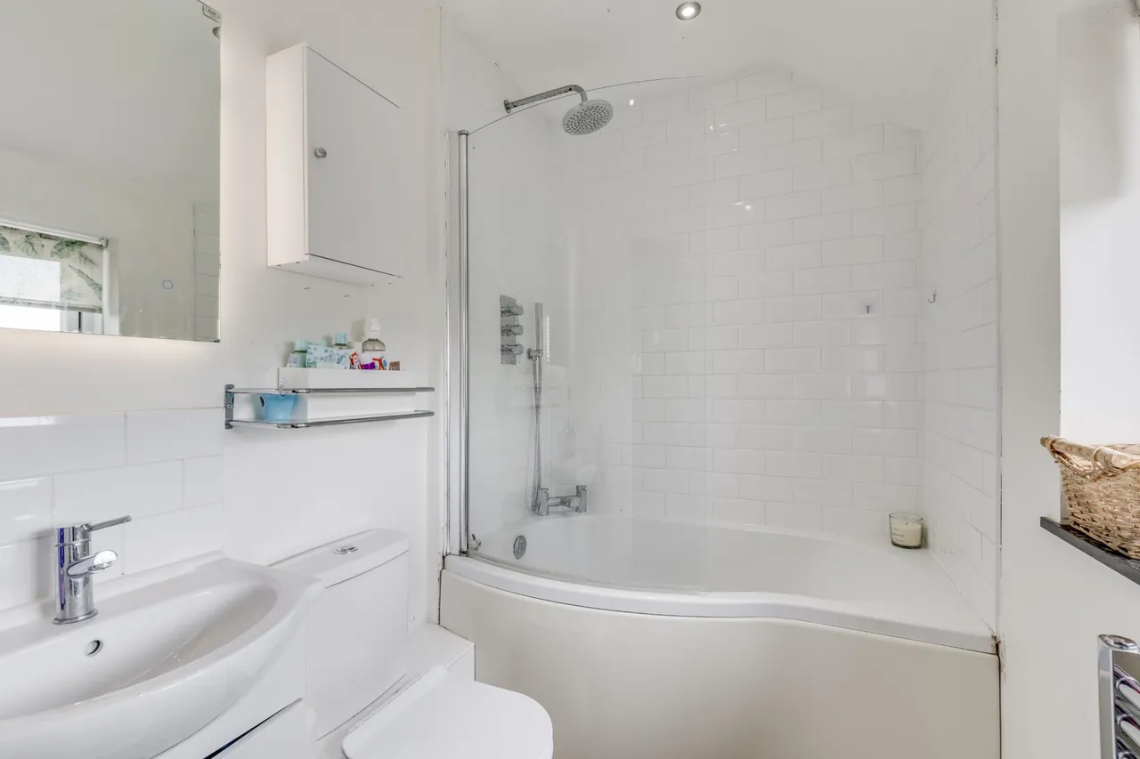 The Crescent, Welwyn, AL6, photo 8