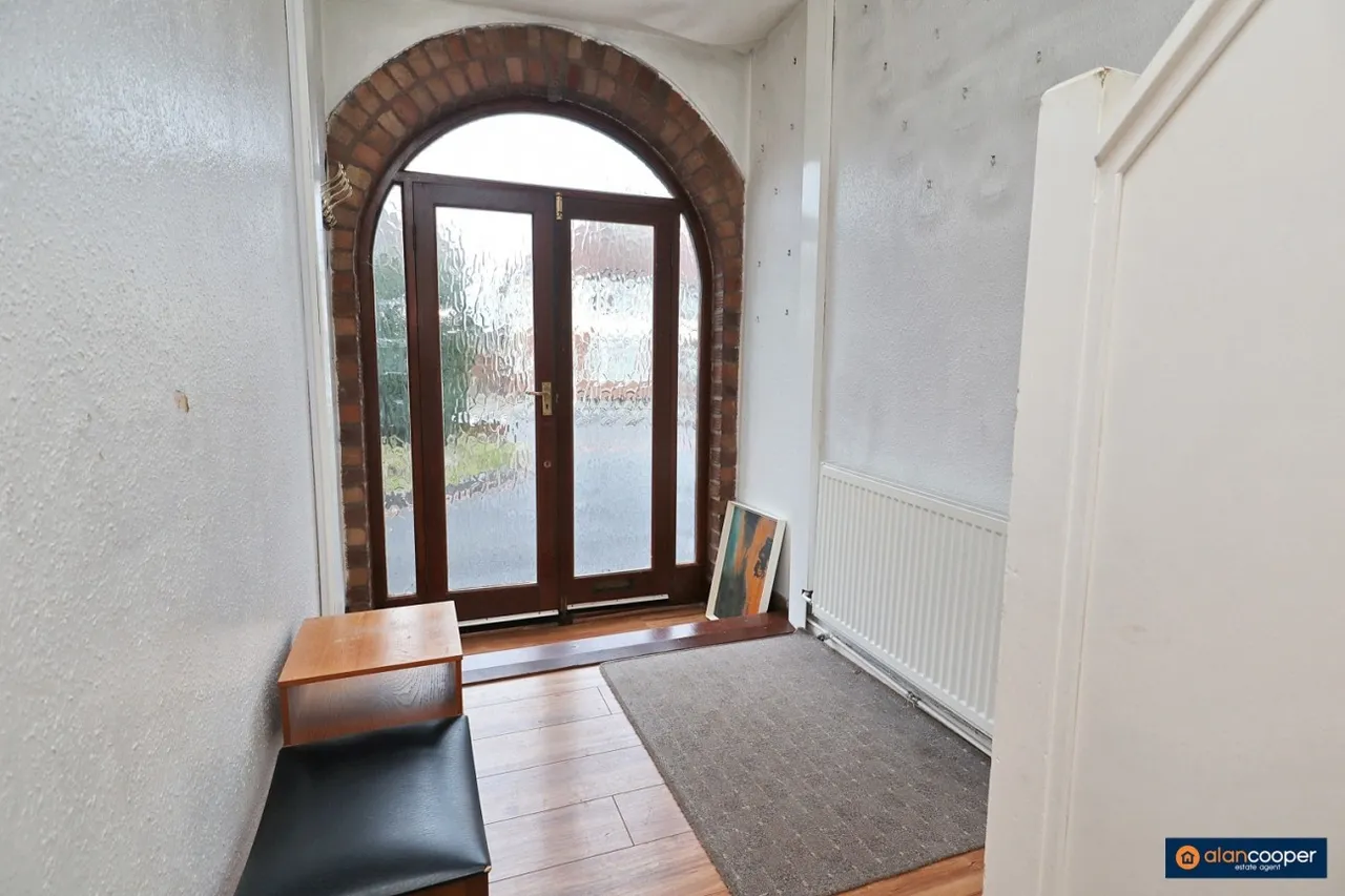 Oakdene Crescent, Weddington, CV10, photo 16