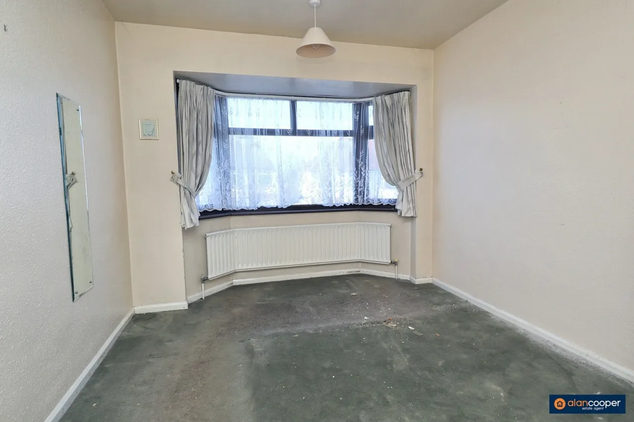 Oakdene Crescent, Weddington, CV10, photo 11