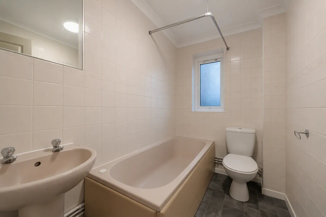 Ferrier Close, Rainham, ME8, photo 5