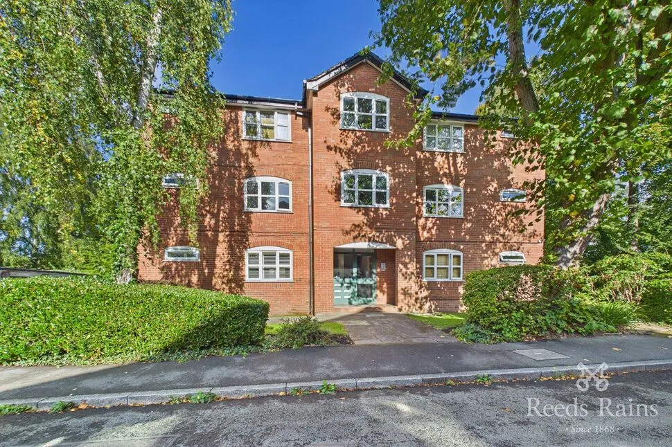 1 bed flat to rent, Cedar Grove, Stockport, SK4