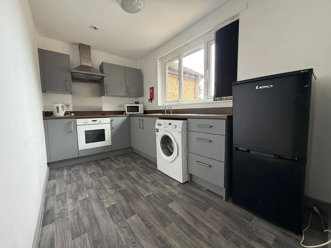 Cecil Avenue, Bradford, BD7, photo 6