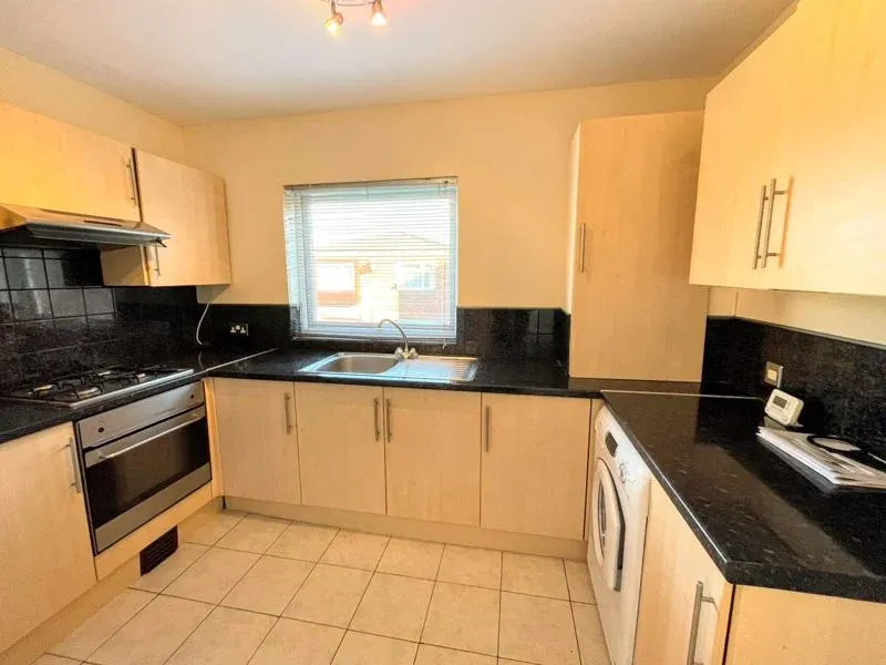 Beechwood Way, Aston Clinton, HP22, photo 3