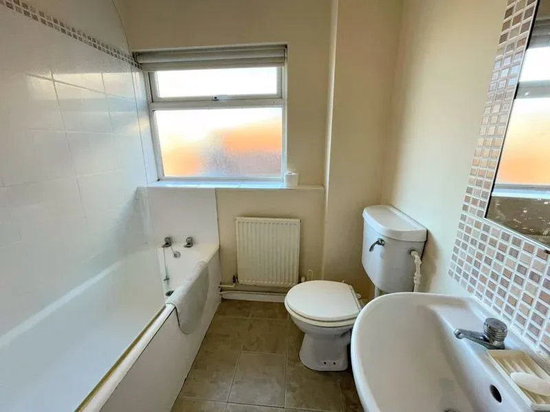 Beechwood Way, Aston Clinton, HP22, photo 6