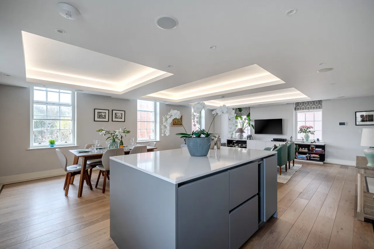 2 bed flat for sale, Richmond Hill, Richmond, TW10