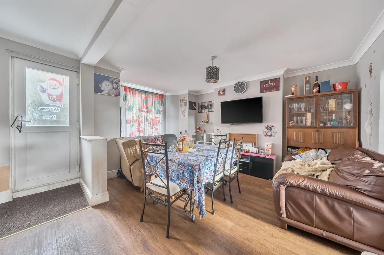 Old Laira Road, Plymouth, PL3, photo 17