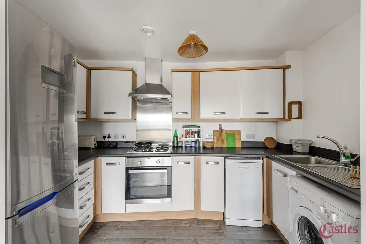 Harry Zeital Way, London, E5, photo 4