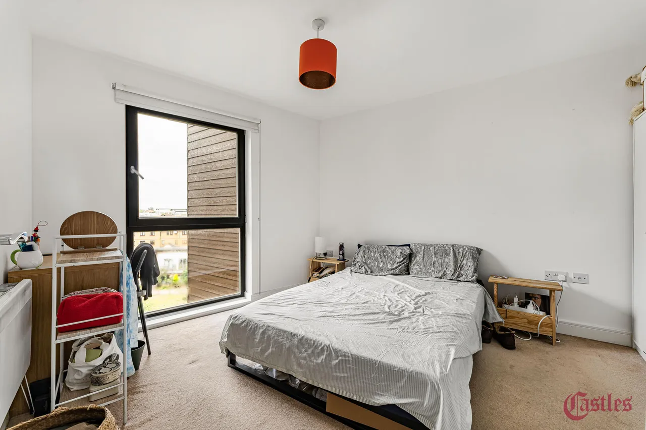 Harry Zeital Way, London, E5, photo 6