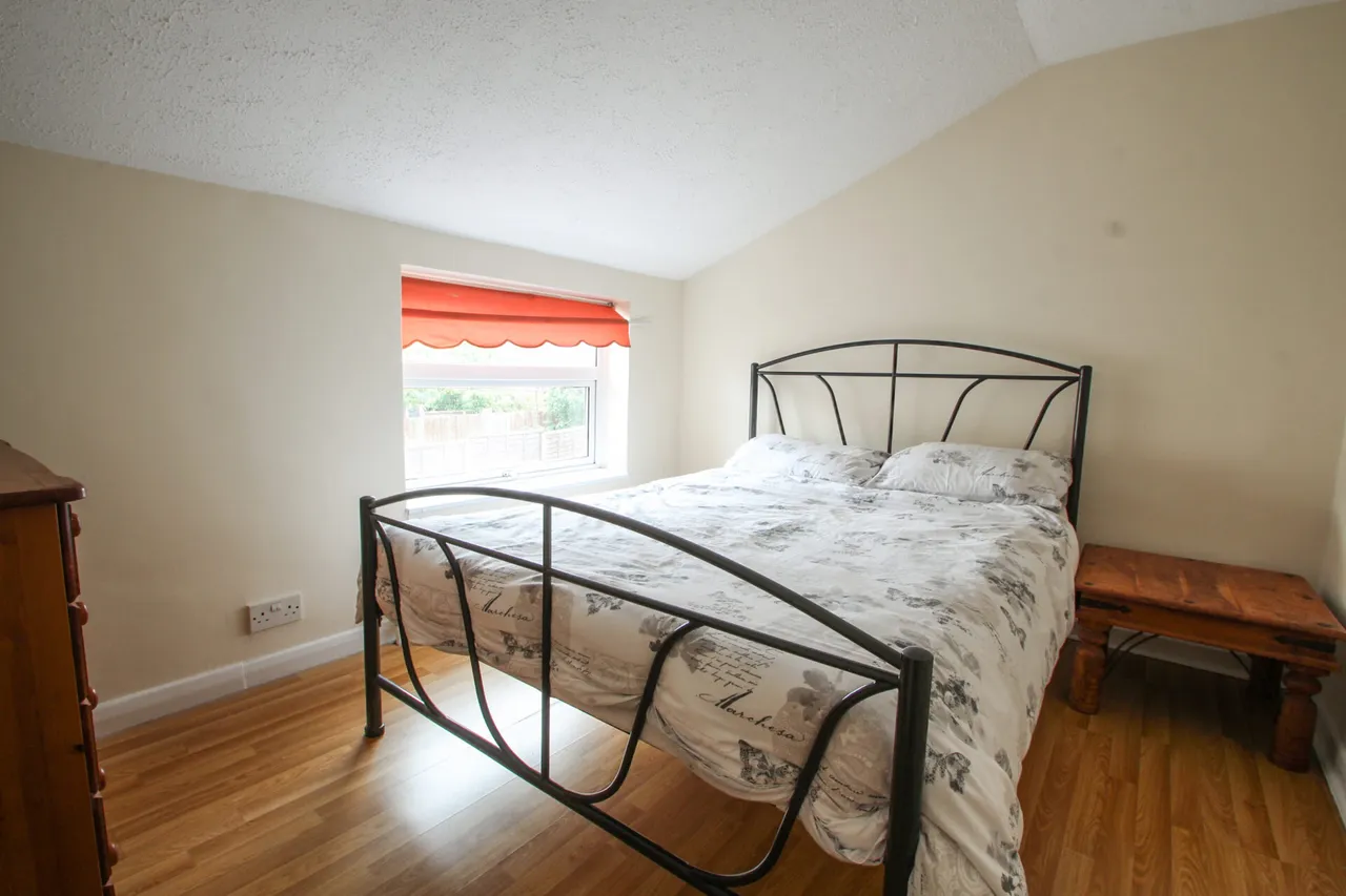 Upper Wickham Lane, Welling, photo 10