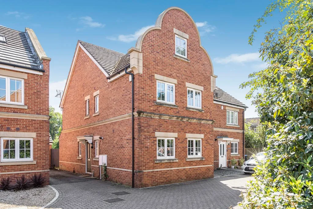 Derisley Close, Byfleet, KT14, photo 27