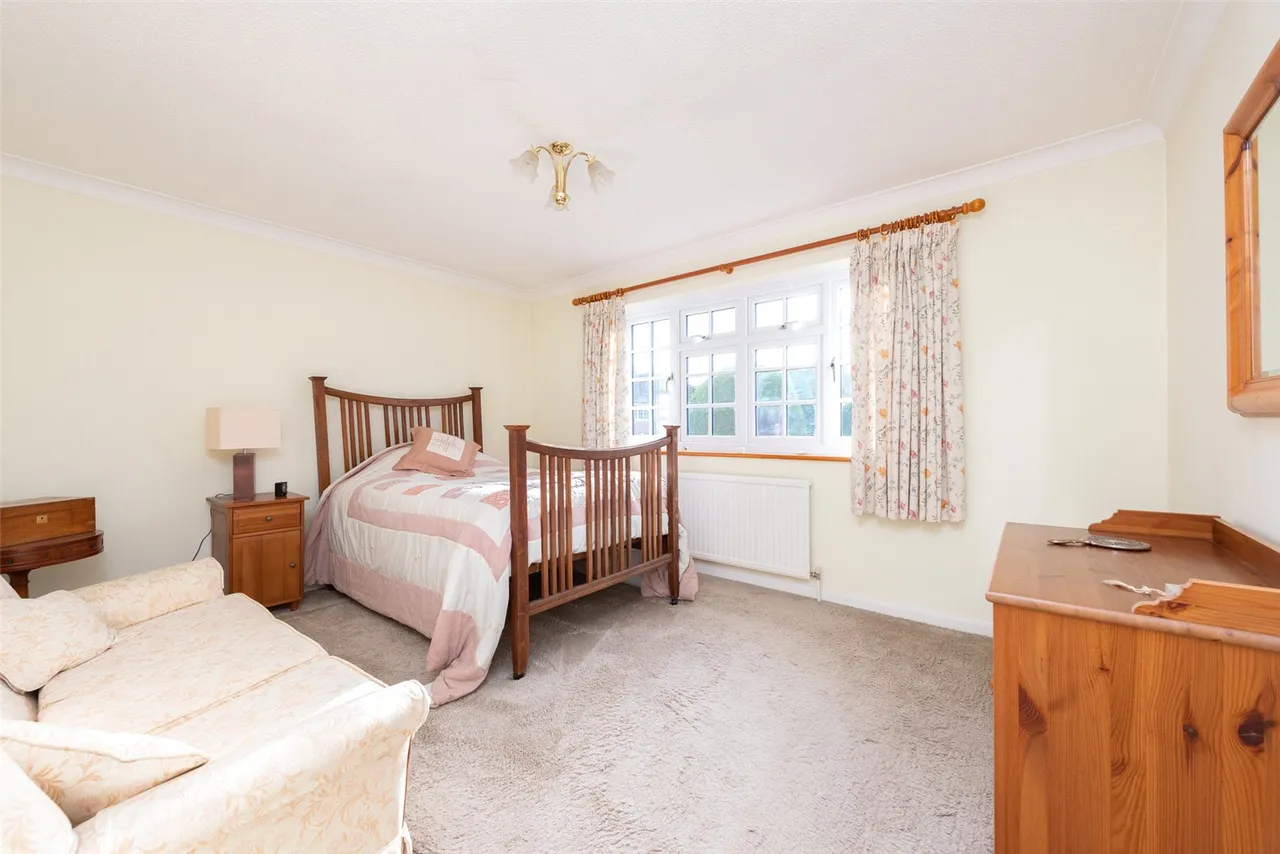 Phoenix Court, Hartley Wintney, Hook, Hampshire, RG27 8JQ, photo 9