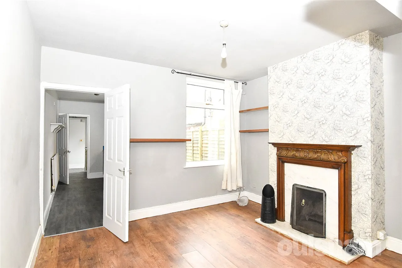 Grange Road, Kings Heath, Birmingham, West Midlands, B14 7RR, photo 4