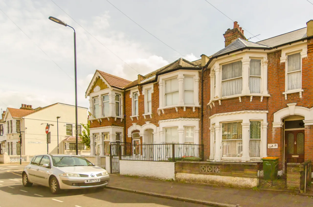 147 Browning Road, London, photo 5