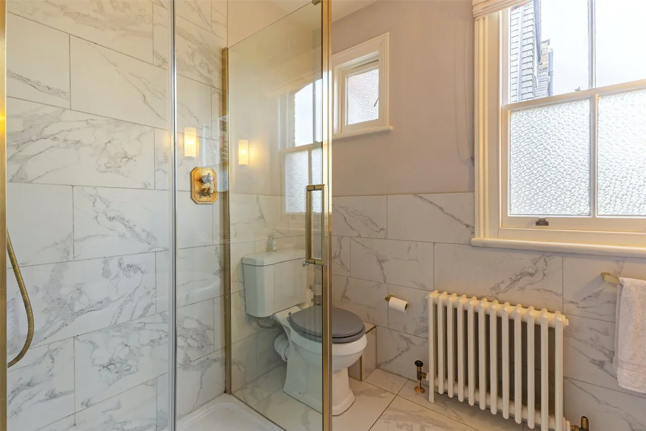 Whitton Road, Twickenham, TW1, photo 21