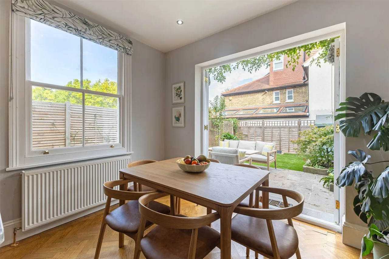 Whitton Road, Twickenham, TW1, photo 13