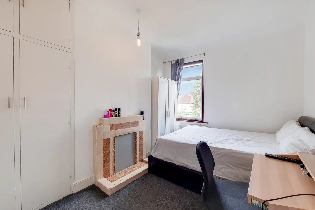 Cowper Road, Hanwell, W7, photo 9
