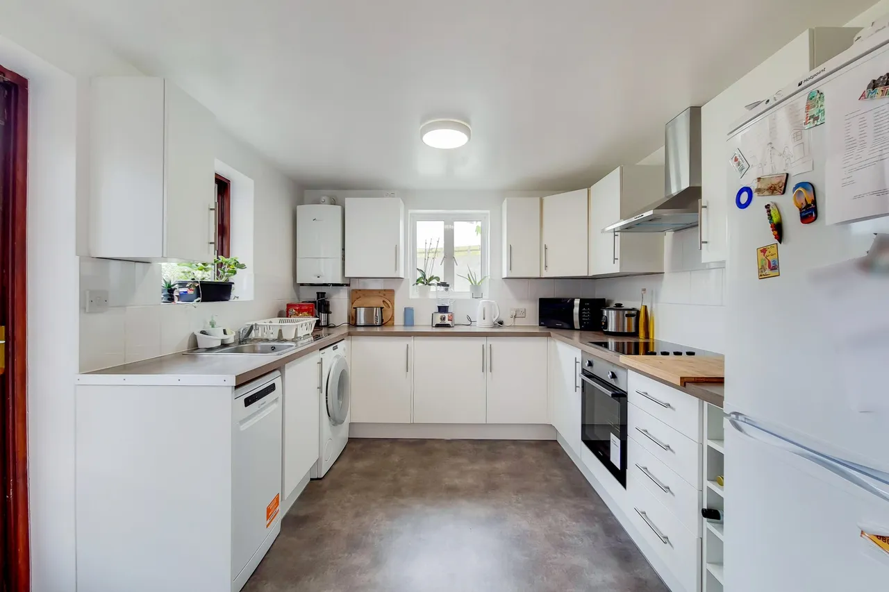 Cowper Road, Hanwell, W7, photo 2