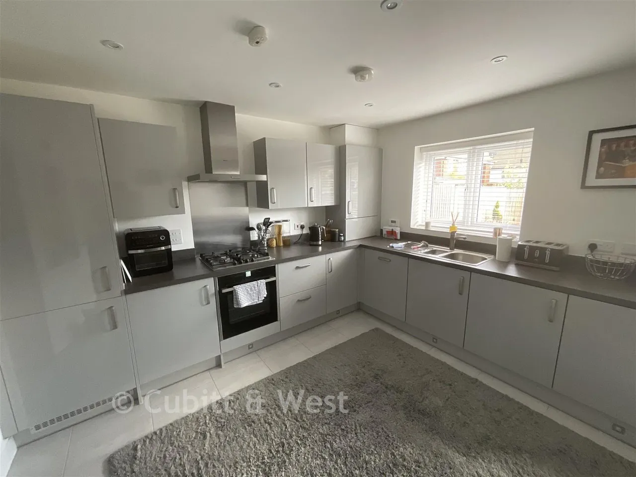 Stroudley Drive, Burgess Hill, RH15, photo 2
